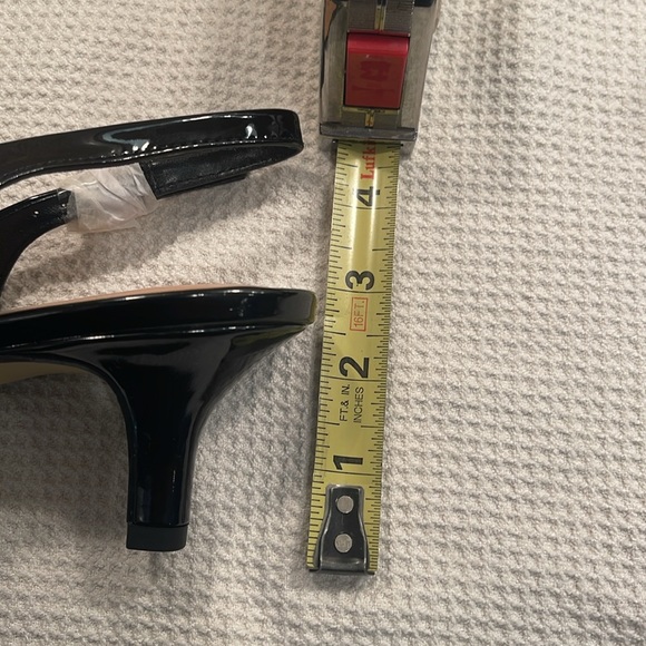 Bella Vita black patent slingbacks 11W new - Picture 5 of 5